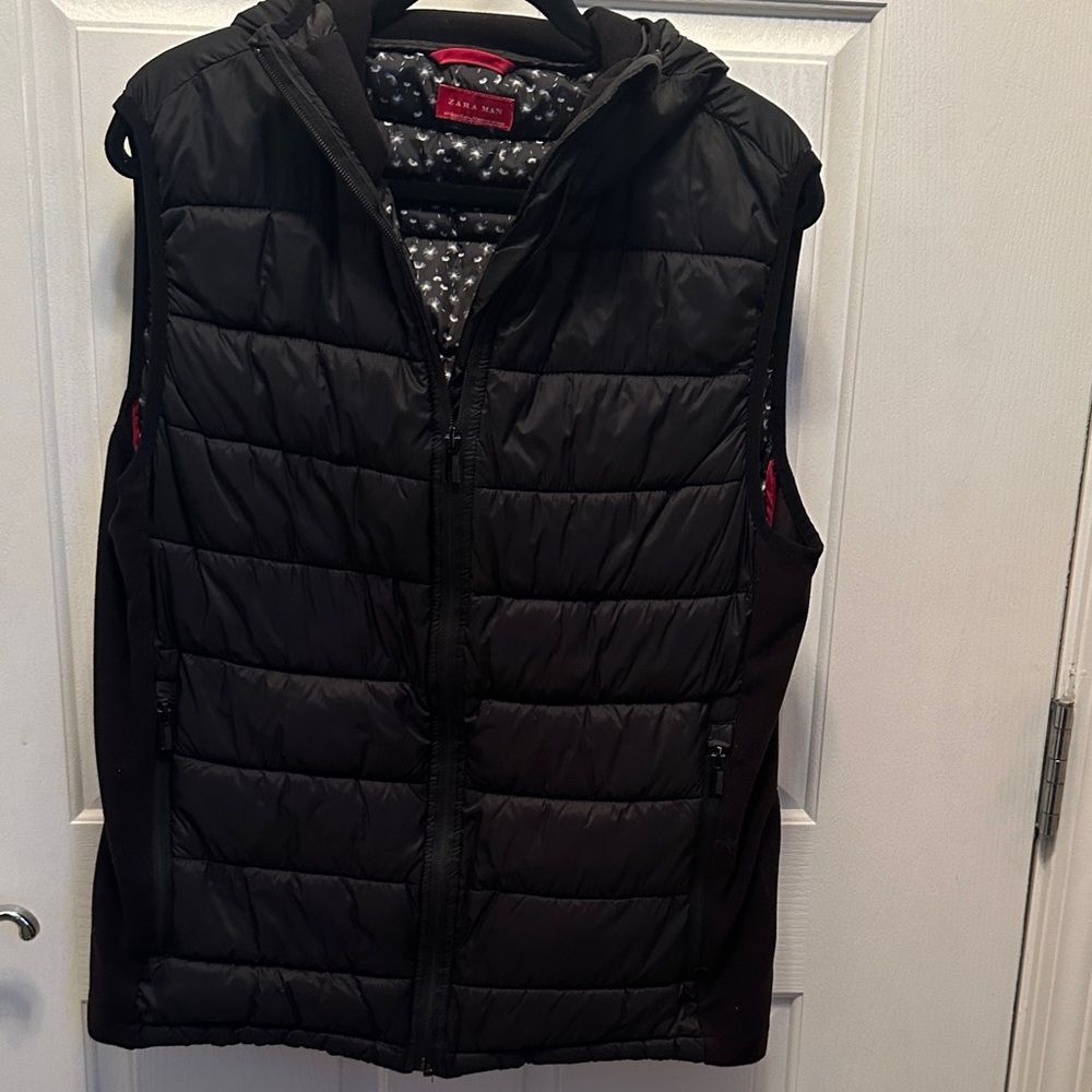 Zara Black Quilted Vest with Hood